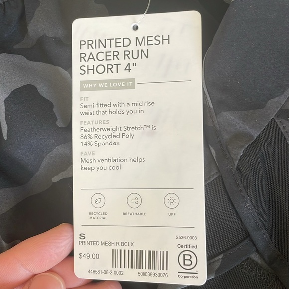 Athleta mesh racer run short, black camo colored. - Picture 3 of 3